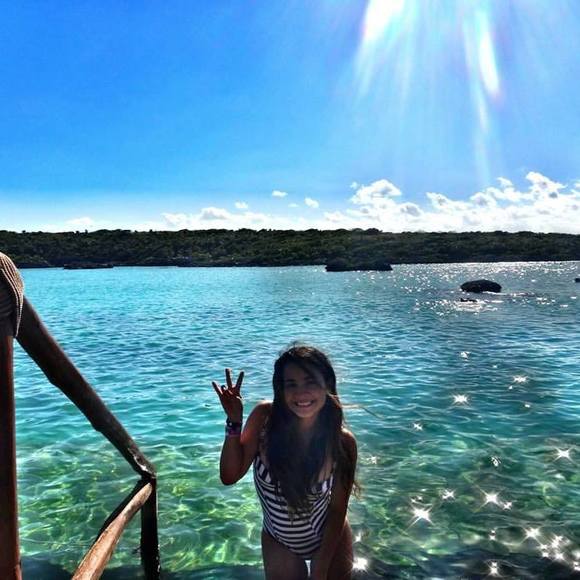 Meet your Posher, Maria fernanda - Picture 1 of 1